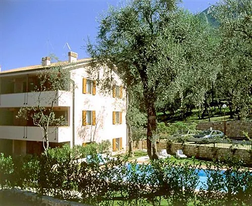 Residence Gardablu Brenzone sul Garda