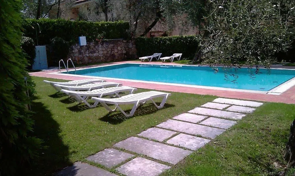 Apart-hotel Residence Gardablu Brenzone sul Garda
