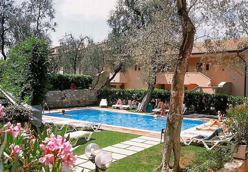 Residence Gardablu Brenzone sul Garda