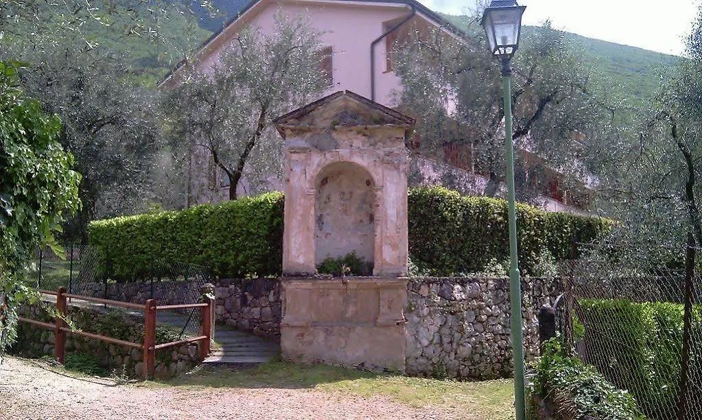 Residence Gardablu Brenzone sul Garda Italia